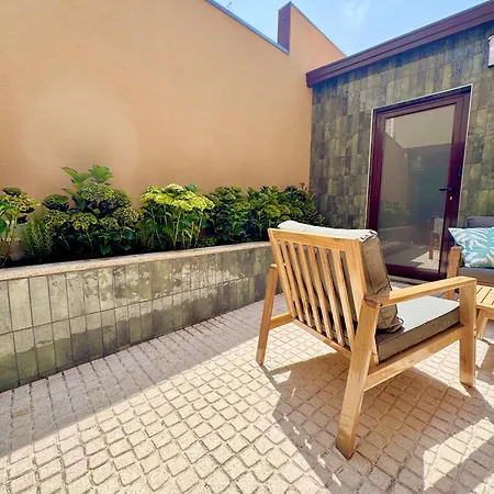 Lili's Garden Priv Terrace Two Flats Laundry By Mymoradia Apartment *