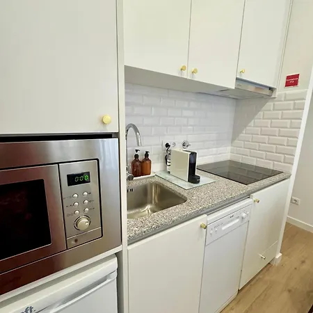 Old - Tiny House & Luxury Garden By Mymoradia *