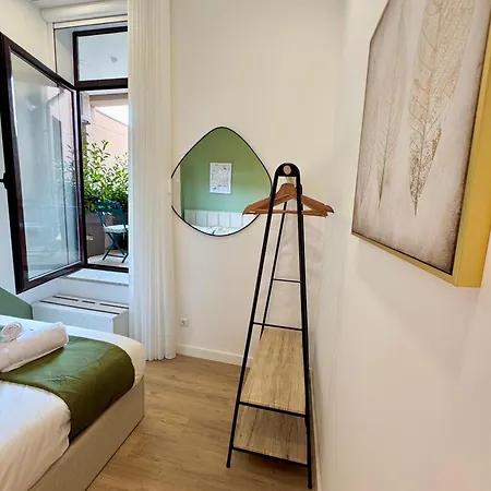 Old - Tiny House & Luxury Garden By Mymoradia *