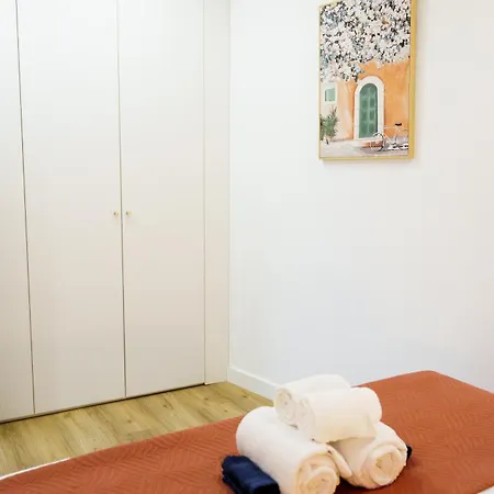 Appartement Old - Tiny House & Luxury Garden By Mymoradia Porto