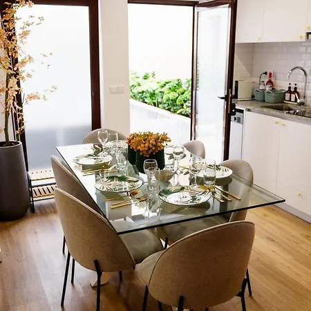 Old - Tiny House & Luxury Garden By Mymoradia *