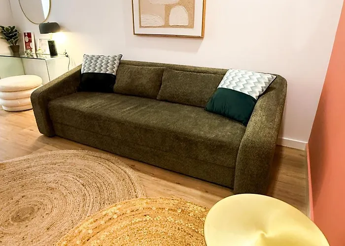 Apartman Lili's Garden Priv Terrace Two Flats Laundry By Mymoradia