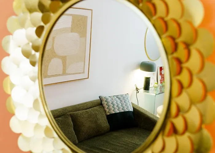 Lili'S Garden Priv Terrace Two Flats Laundry By Mymoradia *