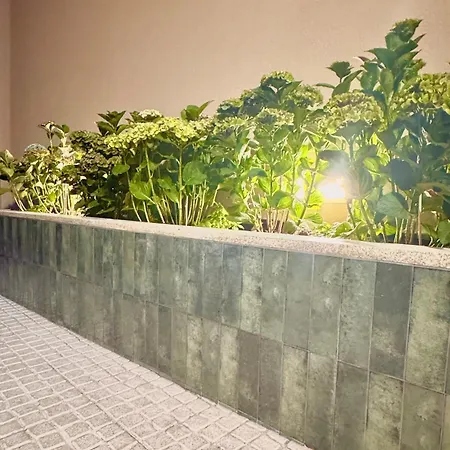 Apartament Old - Tiny House & Luxury Garden By Mymoradia