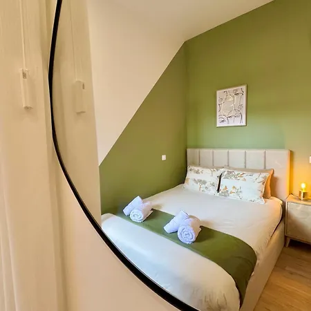 Old - Tiny House & Luxury Garden By Mymoradia Apartament *