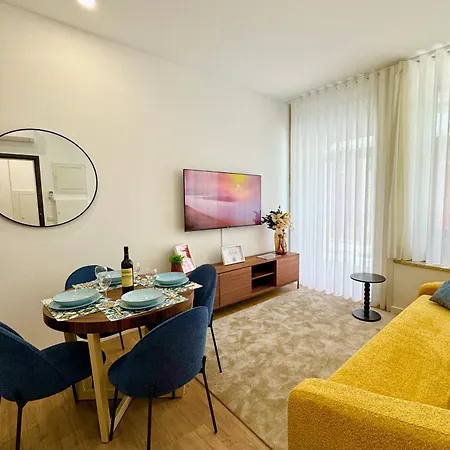 Apartament Old - Tiny House & Luxury Garden By Mymoradia Porto