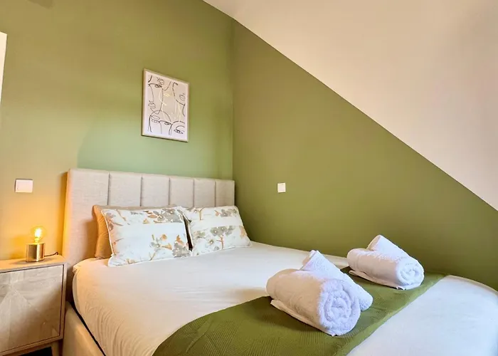 Apartament Lili's Garden Priv Terrace Two Flats Laundry By Mymoradia *