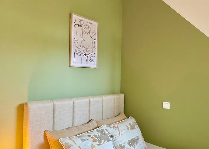 Lili's Garden Priv Terrace Two Flats Laundry By Mymoradia Apartament