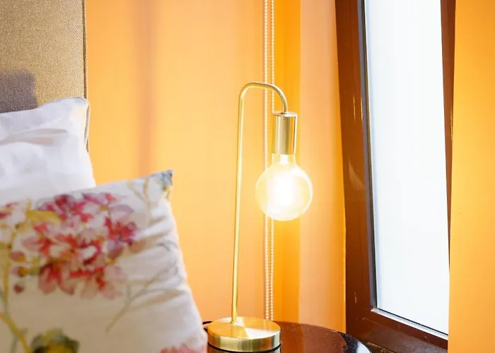 Lili's Garden Priv Terrace Two Flats Laundry By Mymoradia Apartament