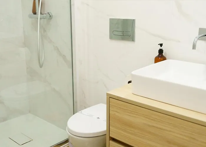 Lili'S Garden Priv Terrace Two Flats Laundry By Mymoradia Daire