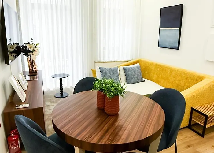 Lili's Garden Priv Terrace Two Flats Laundry By Mymoradia Apartament