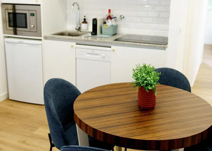 Lili's Garden Priv Terrace Two Flats Laundry By Mymoradia Apartament Porto